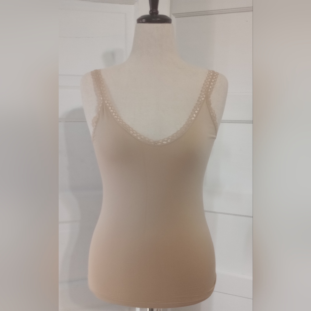 UnderWhere Tank Top